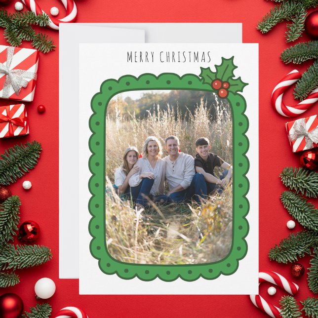 Kammar-Handritad Jullycka Jul Familjefoto Julkort (Scalloped Hand Drawn Holly Christmas Family Photo Holiday Card
)