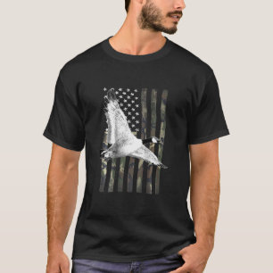 Kamouflage Flagga Goose Hunting (på baksidan) T Shirt