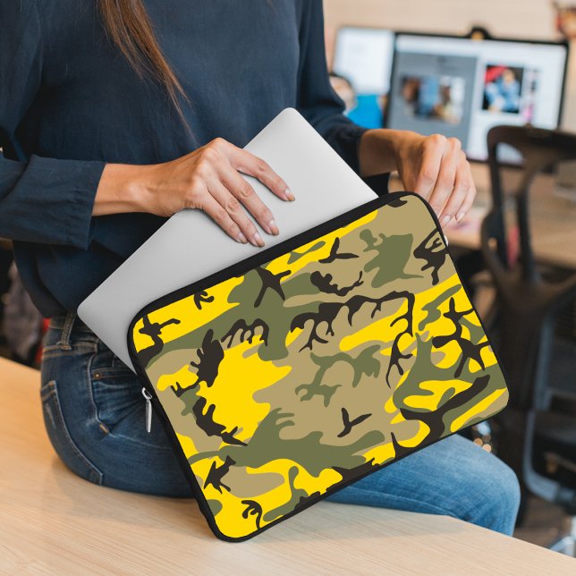 Kamouflage för gult och Grönt, militär, armé Laptop Fodral (Skapare uppladdad)