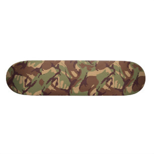 KAMOUFLAGESKATEBOARD OLD SCHOOL SKATEBOARD BRÄDA 18 CM