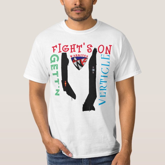 Kamp på-T-Shirt T Shirt (Framsida)