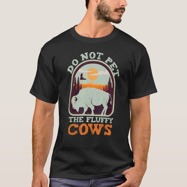Kampanjsäggen buffel uppfyller inte de fluffiga ko t shirt (Framsida)