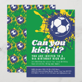 Kan du sparka den grönt födelsedagsfesten med fotb inbjudningar
