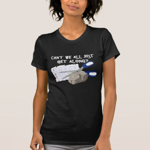 Kan inte oss allt rättvist får Along? T-shirt