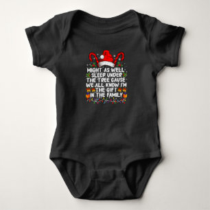 Kan lika gärna sova under julgåvan i Träd T Shirt