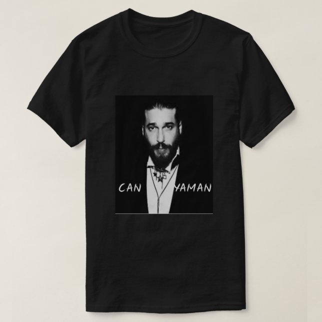 kan yaman Essential T Shirt (Design framsida)