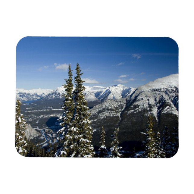 Kanada, Alberta, Banff. Utsikter över Bow Valley Magnet (Horisontell)