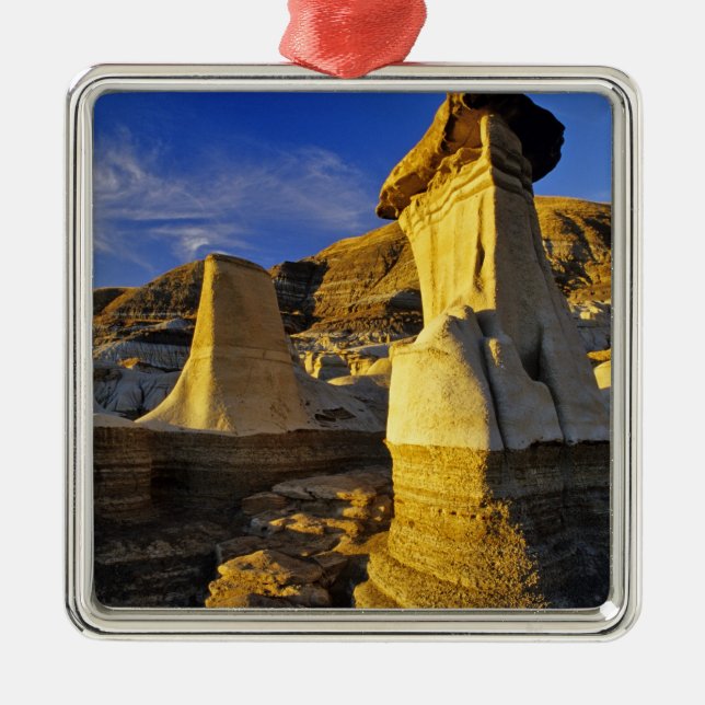 Kanada, Alberta, Drumheller. Hoodoos. Julgransprydnad Metall (Framsidan)