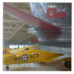 Kanada, Alberta, Edmonton: Alberta Aviation 2 Kakelplatta