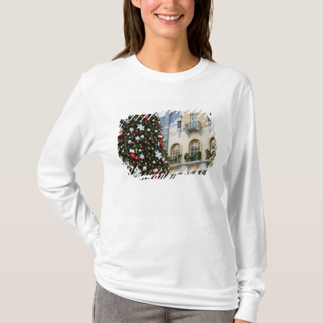 Kanada, Alberta, Edmonton. West Edmonton Mall. Tee Shirt (Framsida)