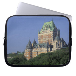 Kanada, Québec. Chateau Frontenac. Laptop Sleeve