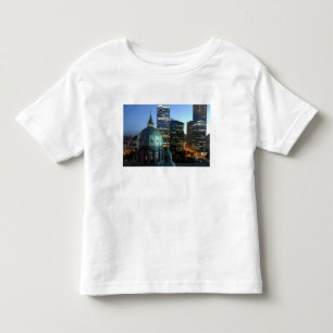 Kanada, Quebec, Montreal. Downtown Montreal, Tee