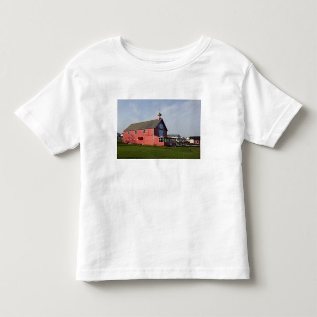 Kanada, Quebec, Perce. BILD RESTRICTED: Inte Tee Shirt (Framsida)