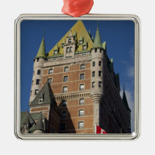 Kanada, Quebec, Quebec City. Fairmont Chateau Julgransprydnad Metall