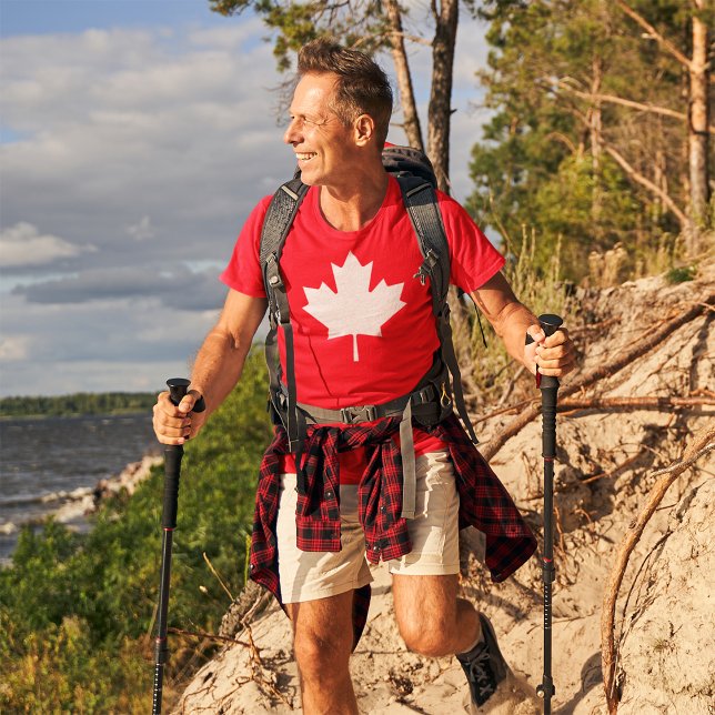 Kanadadagen Maple Löv Patriotic Canadian Flagga T Shirt (Skapare uppladdad)