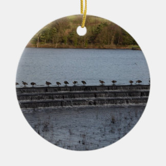 Kanadagäss på rad julgransprydnad keramik