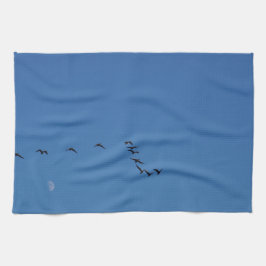 Kanadensiska gäss under flygning kökshandduk