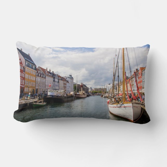 Kanal med båtar | Köpenhamn Lumbarkudde (Framsida)