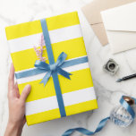 Kanarieöarnas Gult Vita Klassiska Vågrät är kantat Presentpapper<br><div class="desc">Kanarieöarnas Gult och det vita klassiska Vågrät Streckad figursättning Papper</div>