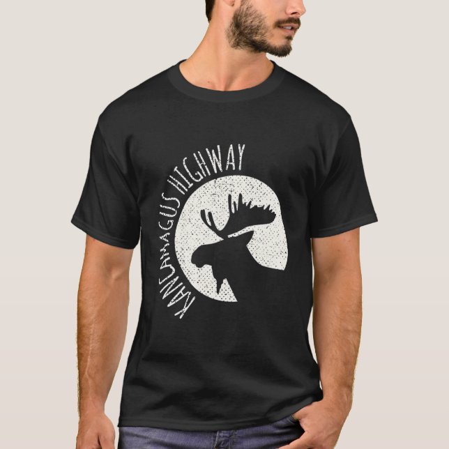 Kancamagus Highway Moose Graphic New Hampshire T Shirt (Framsida)