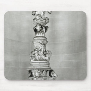 Kandelaber som är designad vid Piranesi på basen Musmatta