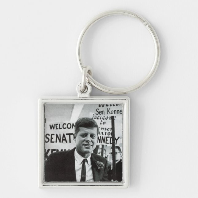 Kandidat Kennedy Fyrkantig Silverfärgad Nyckelring (Framsidan)