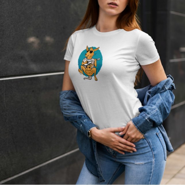 Kangaroo med Baby Guitar T Shirt (Skapare uppladdad)
