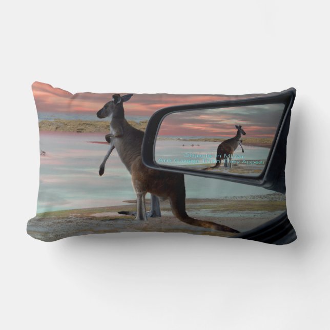Kangaroo Seaside Breezes Illusion Art. Lumbarkudde (Framsida)