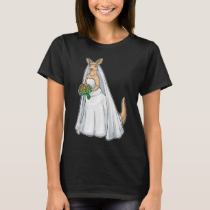 Känguru Brud Knippe Blommor Bröllop T Shirt