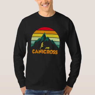 Kanicross hundsport Bergs löpare med hund Löpning T Shirt