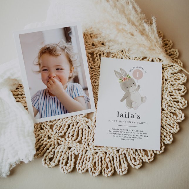 Kanin Första Födelsedags Foto Inbjudan Rosa Ballon (Skapare uppladdad)