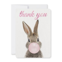 Kanin som blåser rosa tuggummibubbla tack