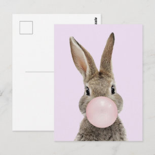 Kanin som blåser rosa tuggummibubbla vykort