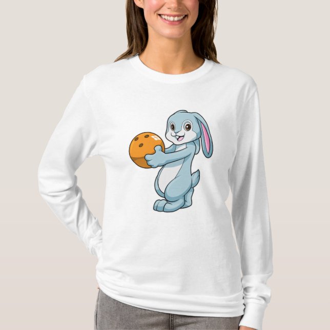 Kanin vid Bowling med Bowling ball T Shirt (Framsida)