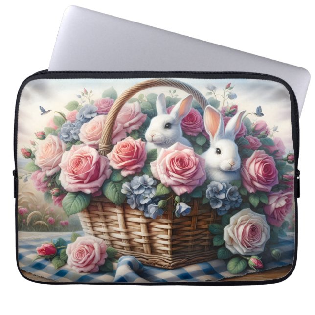 Kaninboet i bland stugans rosor laptop fodral (Framsidan)
