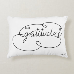 Känn GRATITUDE - djärvt moln Prydnadskudde