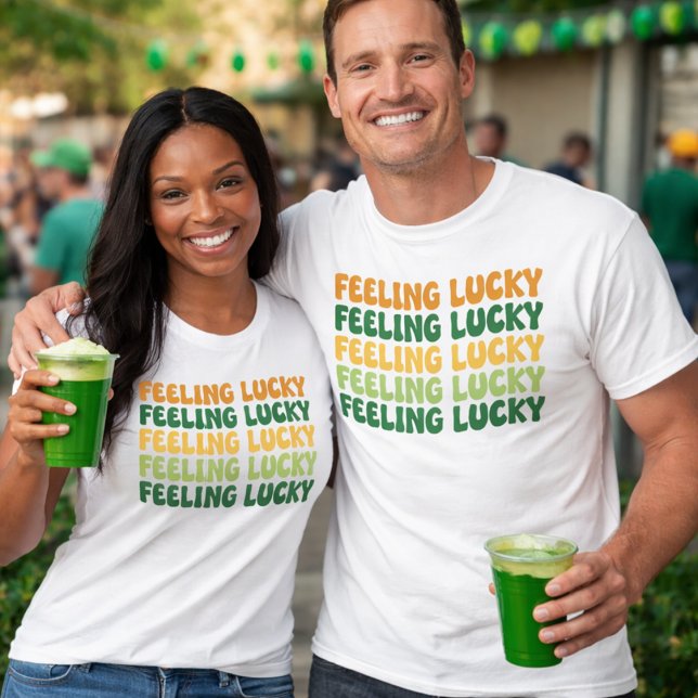 Känna Lucky Unisex T-Shirt (Skapare uppladdad)