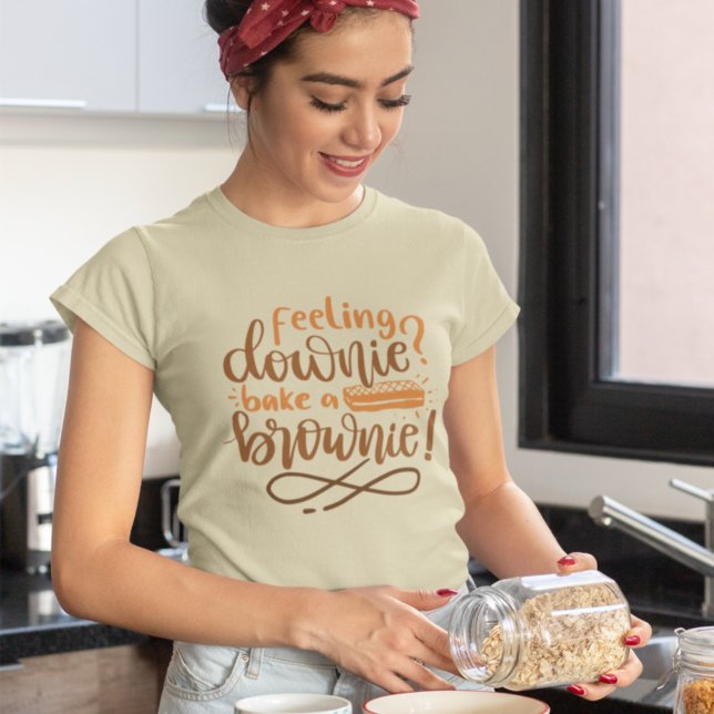 Känning Downie Bake Brownie Pastry Quote Lettering T Shirt (Skapare uppladdad)
