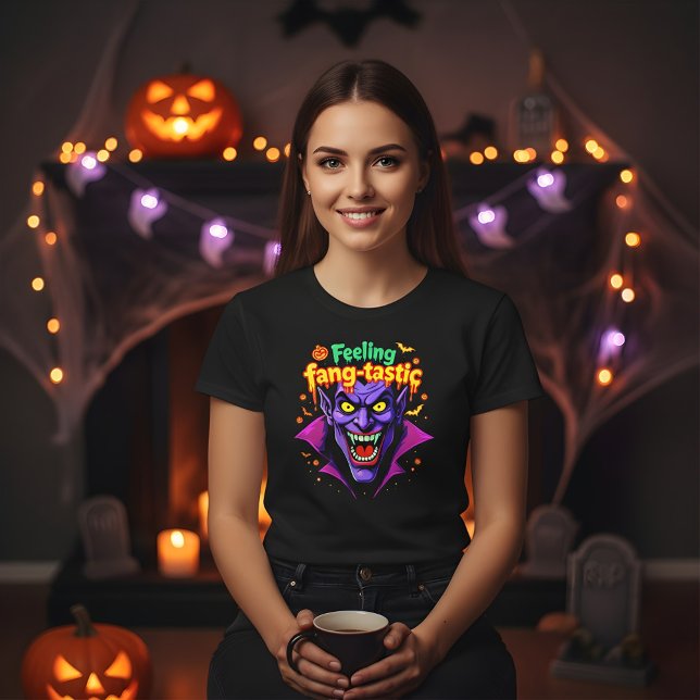 Känns Fang Tastic Halloween Vampire Design T Shirt (Skapare uppladdad)