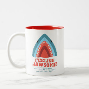 Känns Jawsome Shark Funny Summer Puns Två-Tonad Mugg