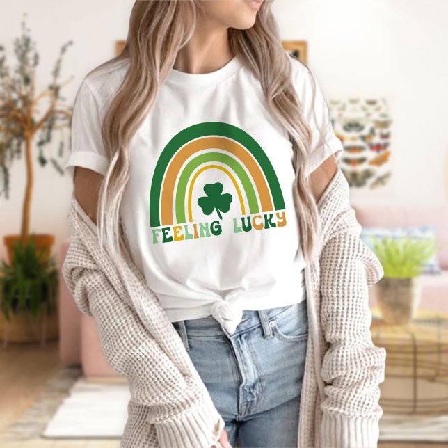 Känns Lucky, St Pattys dag T-Shirt (Skapare uppladdad)