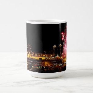 Kansas City Plaza Ljus, Fireworks Mugg