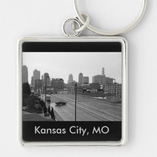 Kansas City Urban Skyline, Black and White Photo Fyrkantig Silverfärgad Nyckelring