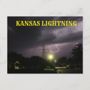 Kansas Lightning över Hutchinson Kansas-postkort Vykort