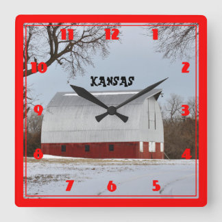 Kansas Red Barn Fyrkantig Klocka