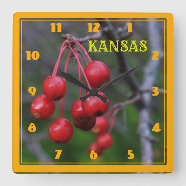 Kansas Red Cherry's closeup Square Wall Clock Fyrkantig Klocka (Framsida)