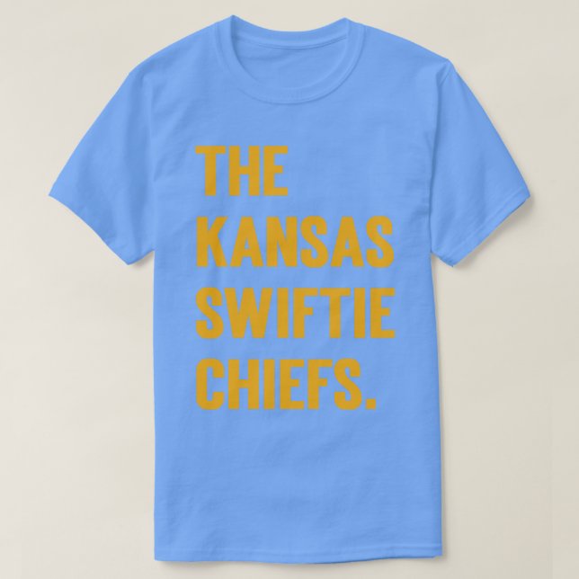 Kansas Swiftie Chiefs v3 Hoodie T Shirt (Design framsida)
