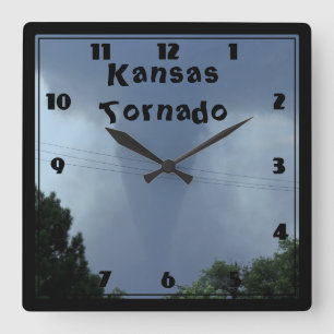 Kansas Tornado CLOCK Fyrkantig Klocka