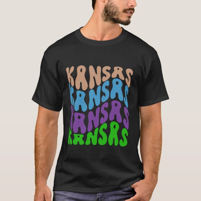 Kansas Vågig Text Patriotisk Design T Shirt (Framsida)