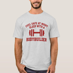 Känselförnimmelsekassaskåp på nattsömn med en t shirt